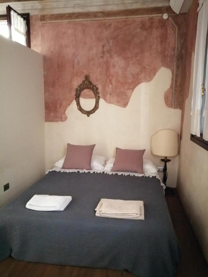 Monolocale Nell'Antica Zona Del Ghetto. Apartment Падуа Екстериор снимка